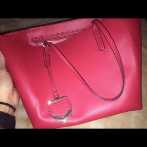 Aldo medium red zip tote